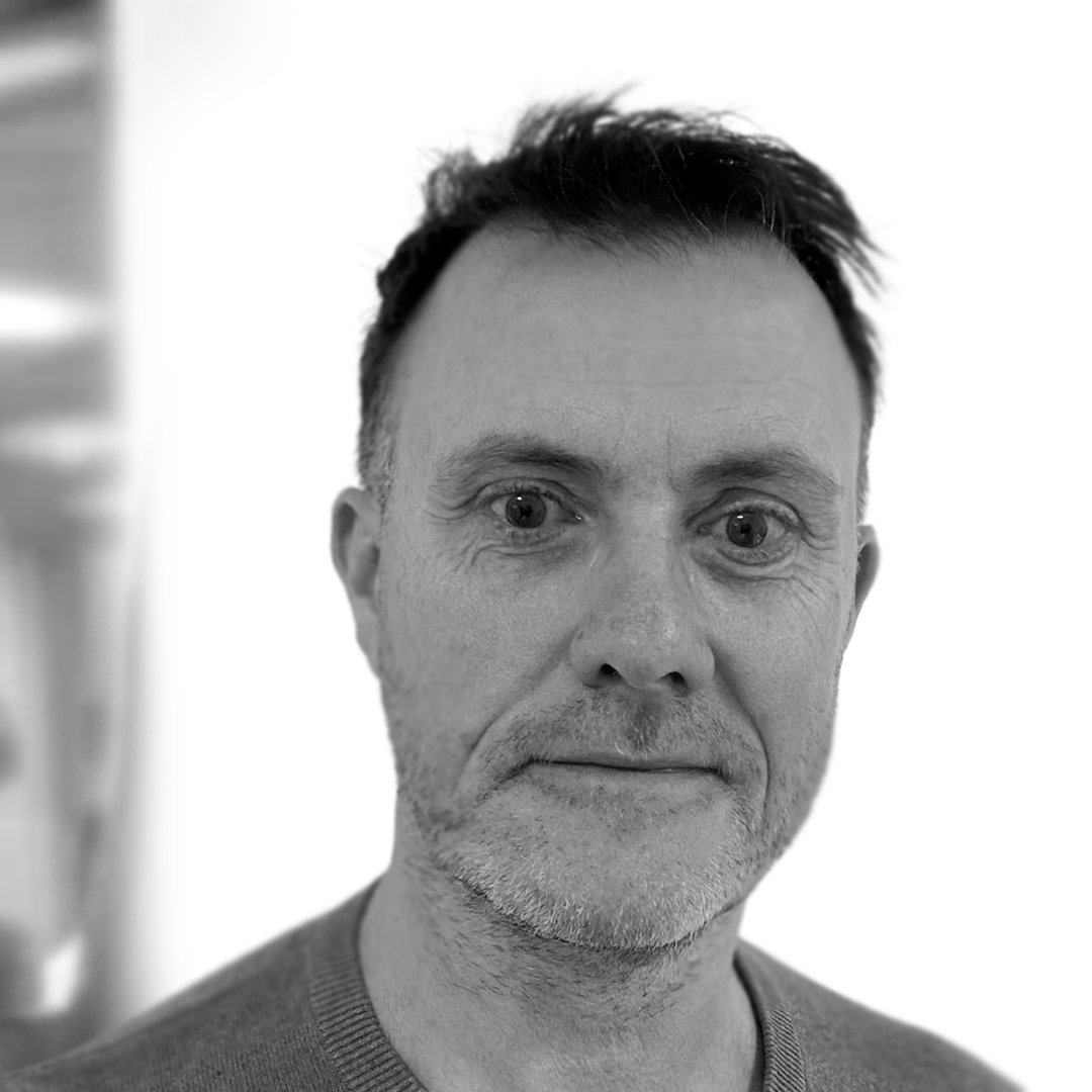 Darren Mealings, Chief Operating Officer